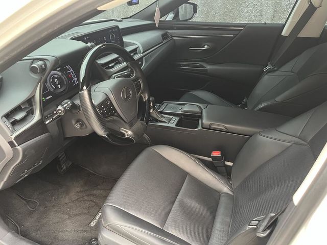 LEXUS凌志 ES300H  第4張相片