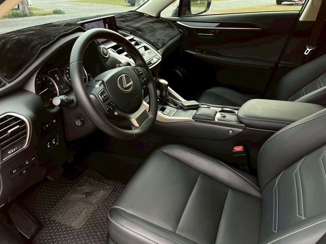 LEXUS凌志 NX200  第3張相片