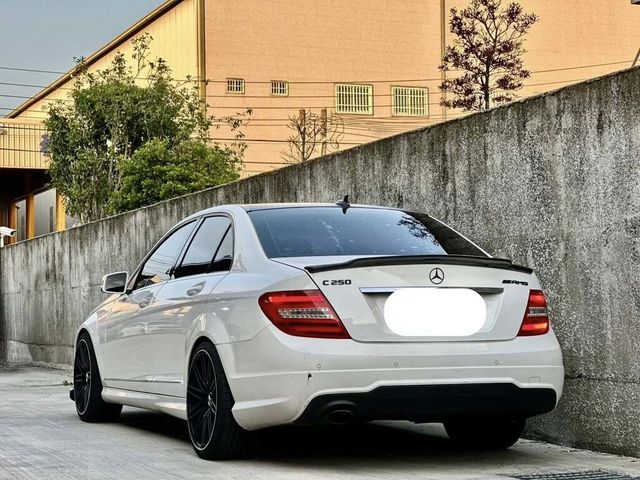 M-BENZ賓士 C250  第2張相片