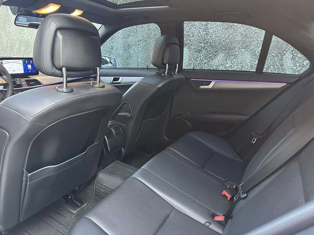M-BENZ賓士 C250  第6張相片