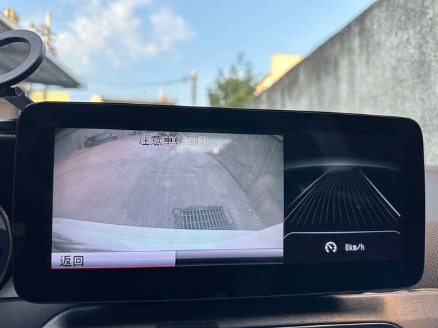 M-BENZ賓士 C250  第12張相片
