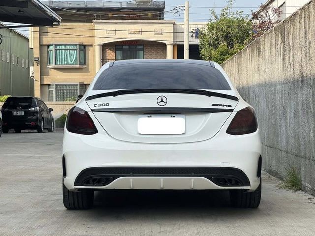 M-BENZ賓士 C300  第4張相片