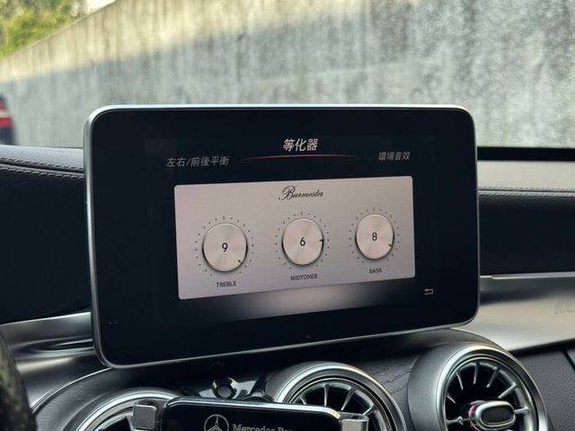 M-BENZ賓士 C300  第10張相片