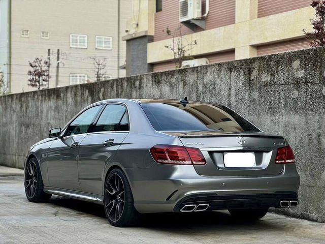 M-BENZ賓士 E350  第2張相片