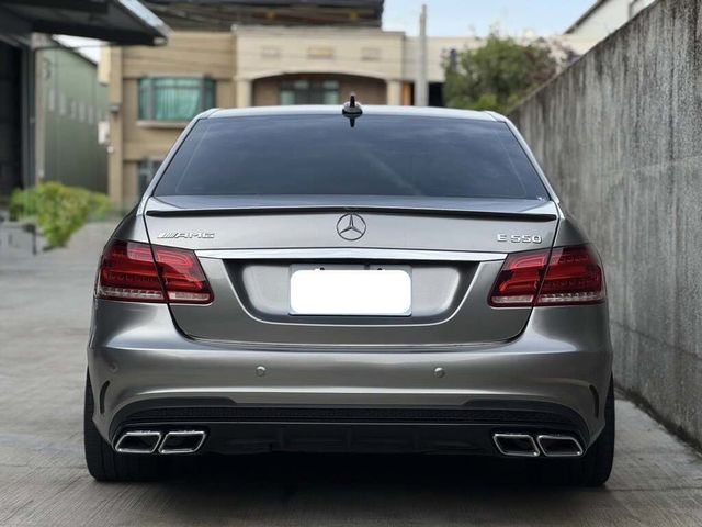 M-BENZ賓士 E350  第4張相片