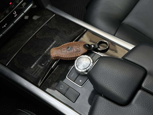 M-BENZ賓士 E350  第7張相片