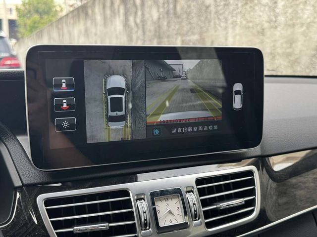 M-BENZ賓士 E350  第12張相片