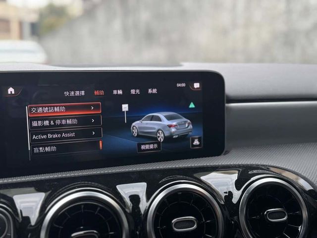 M-BENZ賓士 A220  第12張相片