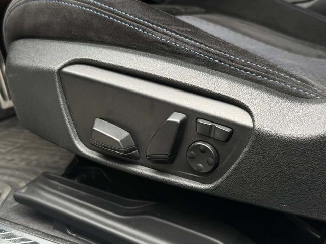 BMW寶馬 120I  第16張相片
