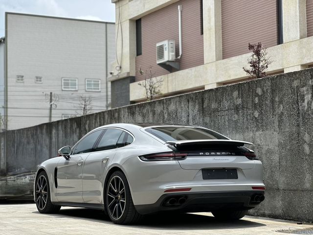 PORSCHE保時捷 PANAMERA  第2張相片