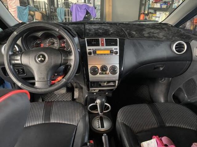 MITSUBISHI三菱 COLT PLUS  第5張相片