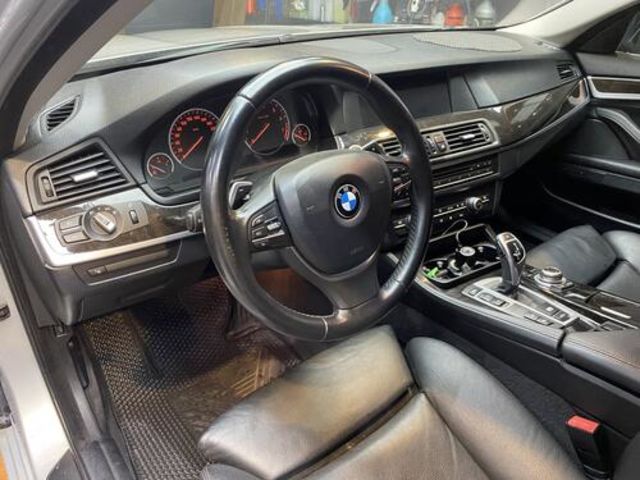 BMW寶馬 520I  第5張相片