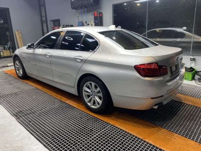 BMW寶馬 520I  第9張相片