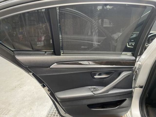 BMW寶馬 520I  第13張相片