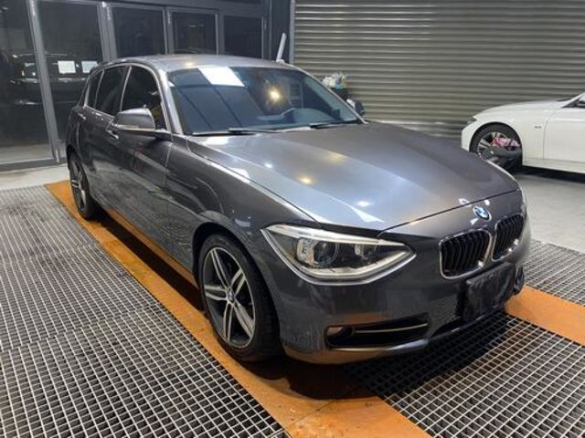 BMW寶馬 118I  第7張相片