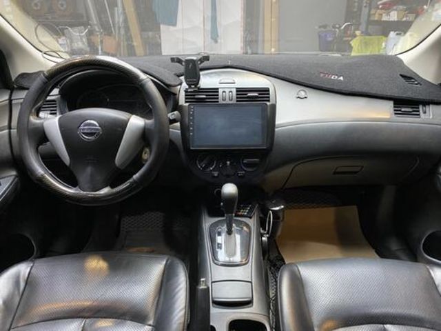 NISSAN日產 TIIDA  第5張相片