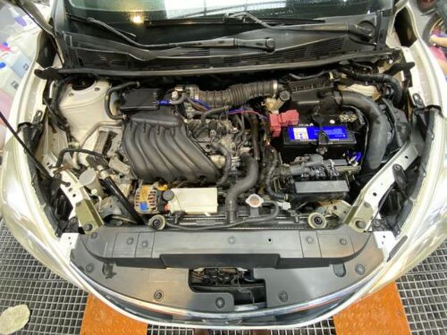 NISSAN日產 TIIDA  第6張相片