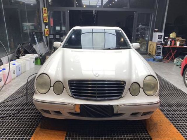 M-BENZ賓士 E240  第3張相片