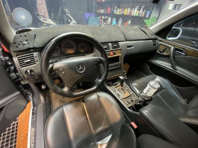 M-BENZ賓士 E240  第5張相片