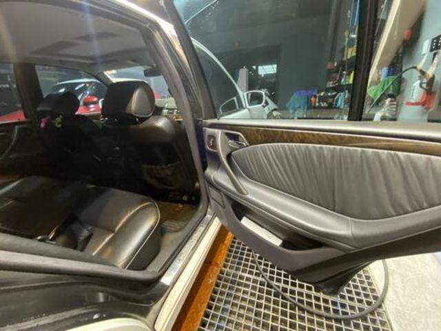 M-BENZ賓士 E240  第15張相片