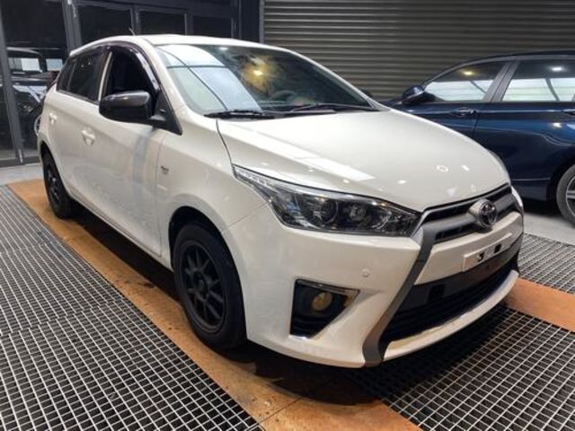 TOYOTA豐田 YARIS  第7張相片