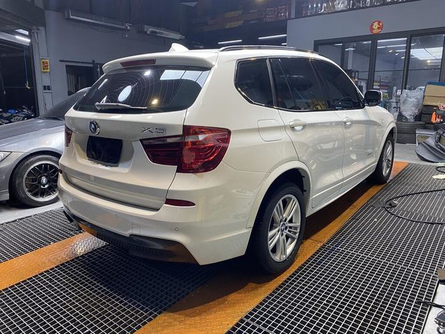 BMW寶馬 X3  第2張相片