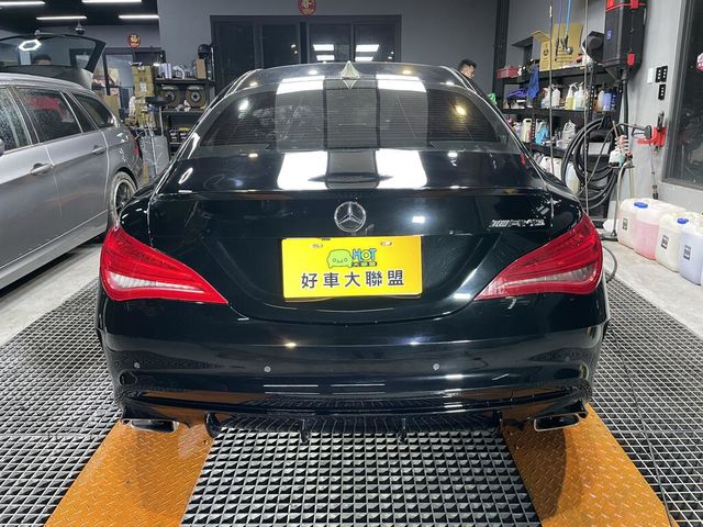 M-BENZ賓士 CLA250  第4張相片