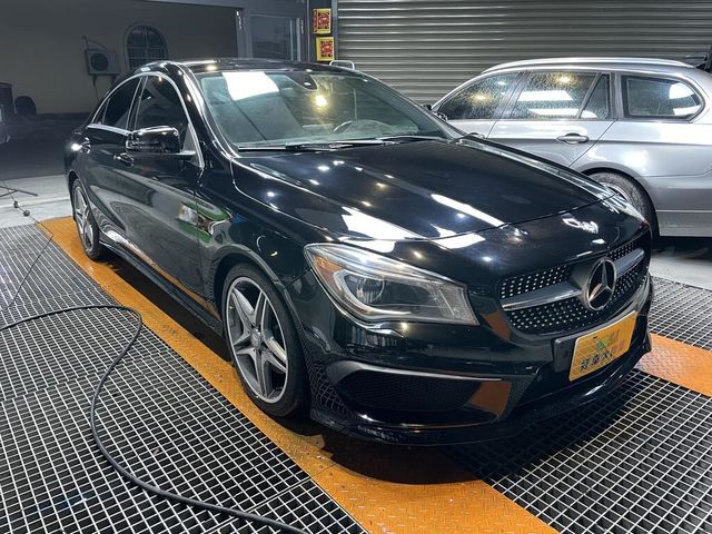 M-BENZ賓士 CLA250  第7張相片