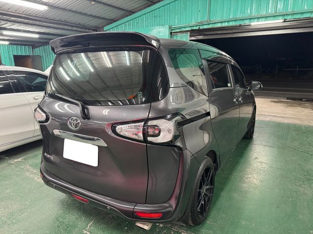 TOYOTA豐田 SIENTA  第2張相片