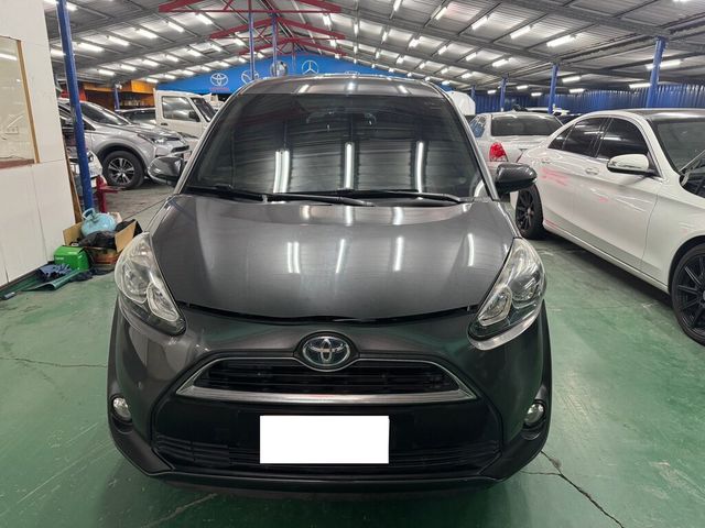 TOYOTA豐田 SIENTA  第3張相片