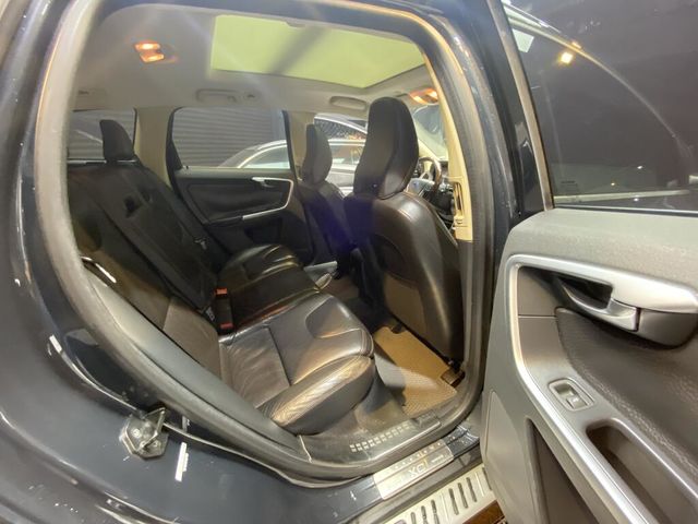 VOLVO富豪 XC60  第13張相片