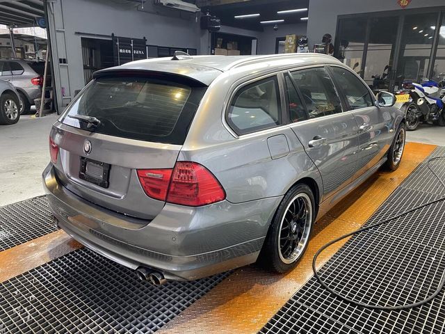 BMW寶馬 320D  第2張相片