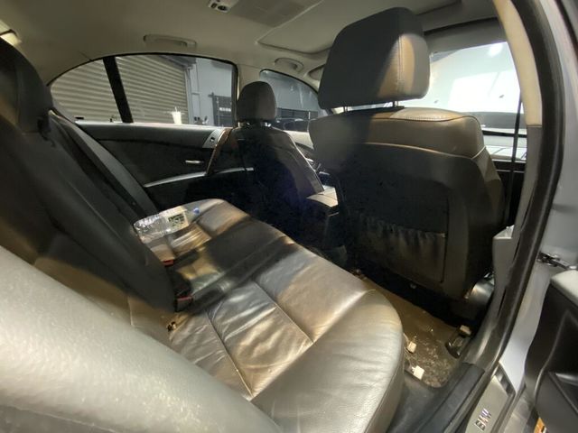 BMW寶馬 520I  第11張相片