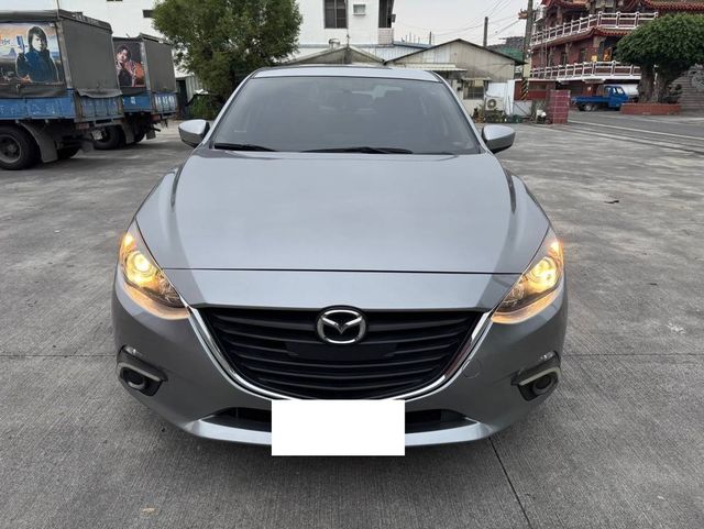 MAZDA馬自達 MAZDA 3  第3張相片
