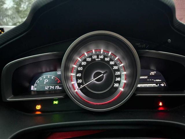 MAZDA馬自達 MAZDA 3  第9張相片