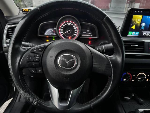 MAZDA馬自達 MAZDA 3  第11張相片