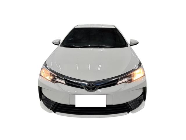 TOYOTA豐田 ALTIS  第3張相片