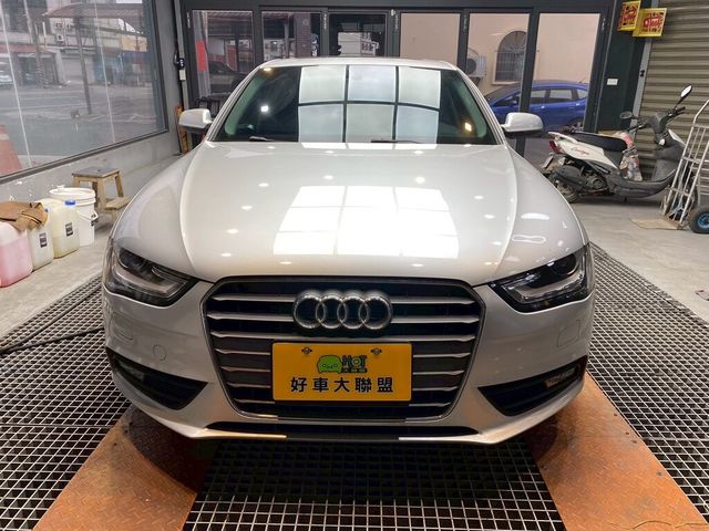 AUDI奧迪 A4  第3張相片
