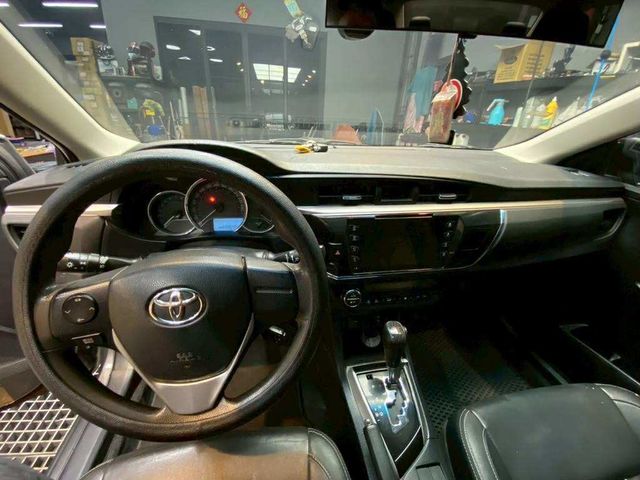 TOYOTA豐田 ALTIS  第5張相片