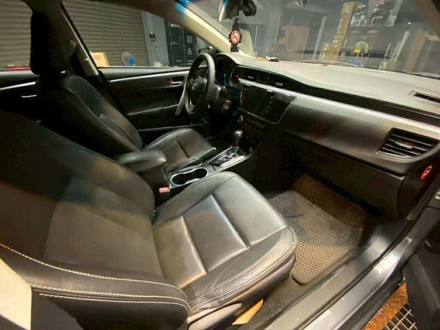 TOYOTA豐田 ALTIS  第9張相片