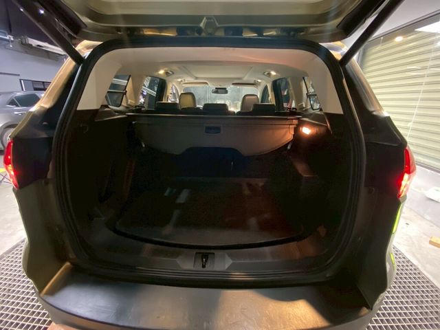 FORD福特 KUGA  第11張相片