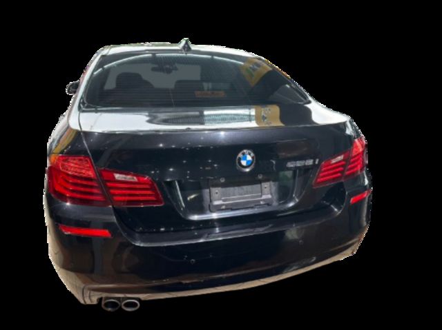 BMW寶馬 528  第2張相片
