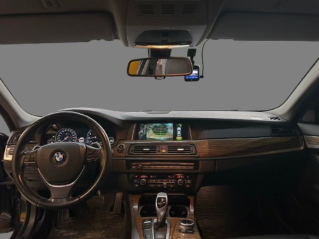 BMW寶馬 528  第5張相片