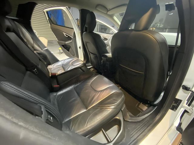 VOLVO富豪 V40  第12張相片