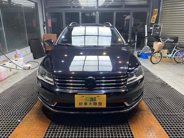 VOLKSWAGEN福斯 PASSAT VARIANT  第3張相片