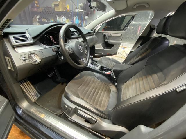 VOLKSWAGEN福斯 PASSAT VARIANT  第9張相片