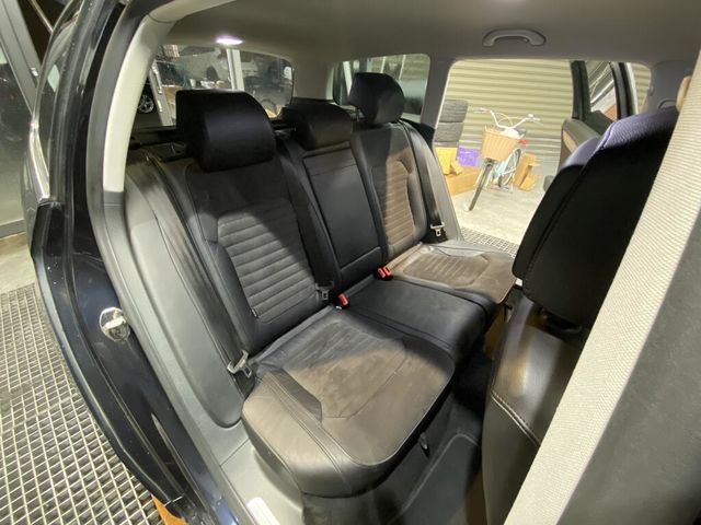 VOLKSWAGEN福斯 PASSAT VARIANT  第14張相片