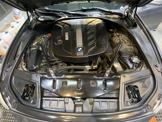 BMW寶馬 520D  第6張相片