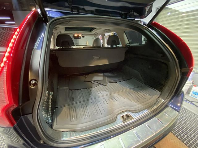 VOLVO富豪 XC60  第15張相片