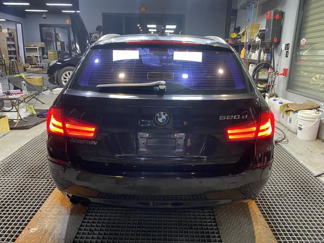 BMW寶馬 520D TOURING  第3張相片